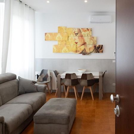 Appartamento 59 Tourist House Bologna Lame - Self Check-In Esterno foto
